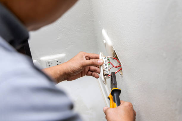 Best Licensed Electrician  in Manchester, PA